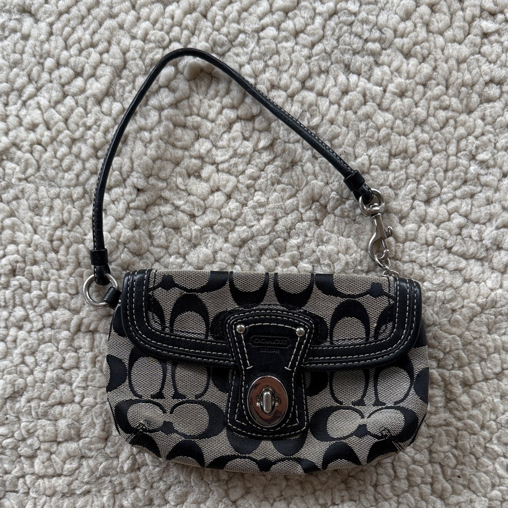Coach Black and Cream Signature Wristlet